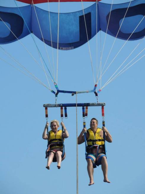 1619080_10152227133837674_1061142374_n